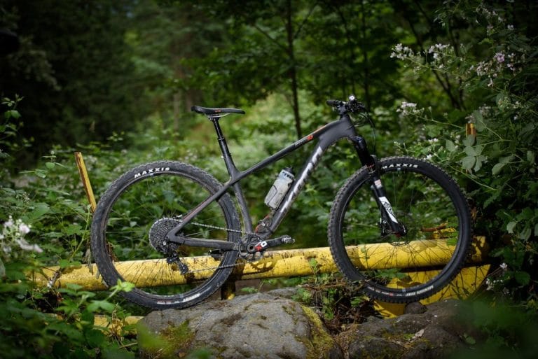 Cele mai bune biciclete și accesorii pentru ciclism outdoor în România